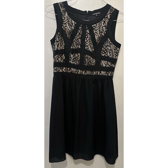 Gianni Bini Women's Dress Size 4 Black Beige Floral Lace Overlay Sleeveless Zip - Picture 1 of 6